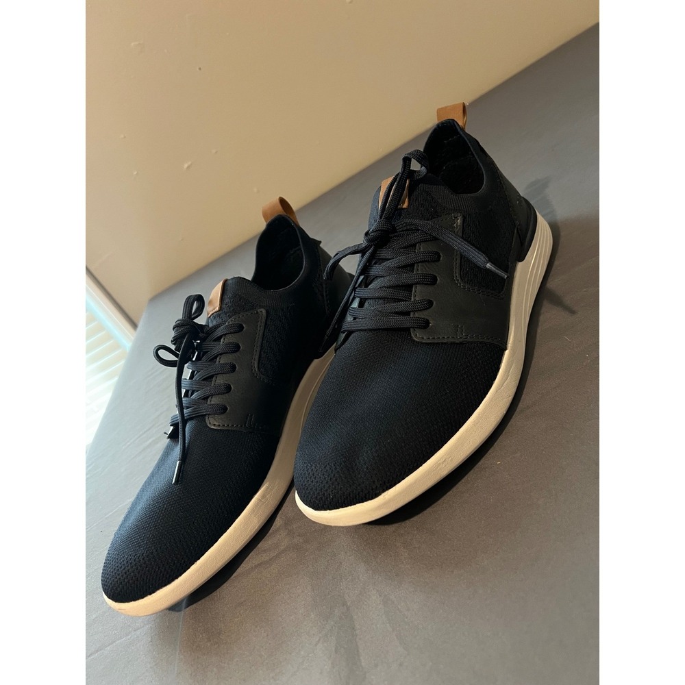 IZOD Bannister Mens Navy Blue Knit Memory Foam Sneakers Size 10.5 1800415